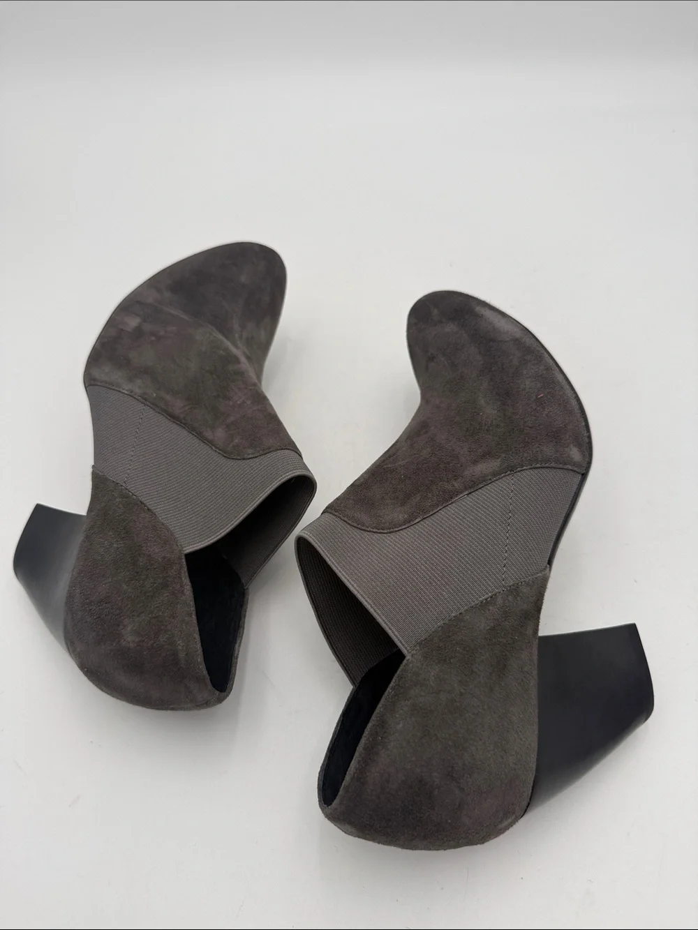 Vaneli Women’s Suede Ankle Booties Dark Gray women 9M casual office fall winter